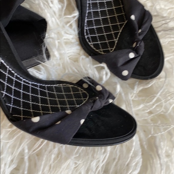 Dolce & Gabbana polka dot ballerina heels - Picture 6 of 8